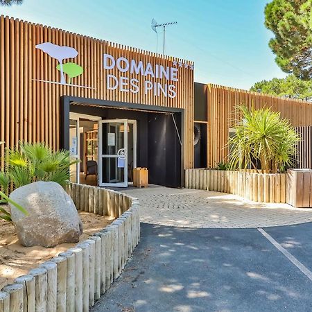 Le Domaine Des Pins Hotel Сент-Илер-де-Рие Екстериор снимка